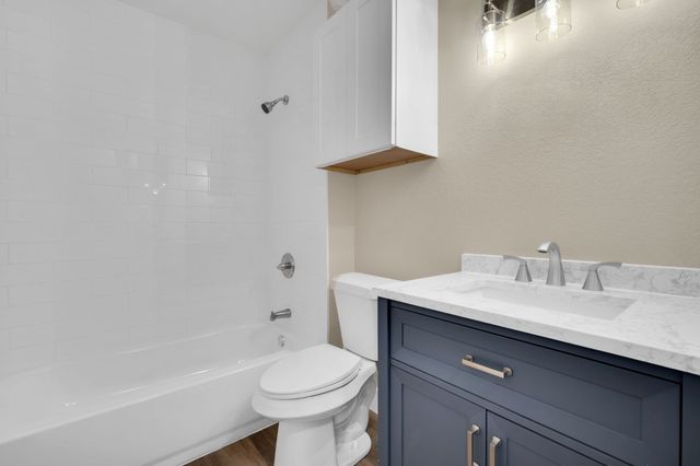 610 Colgate Drive, Lancaster, TX 75134