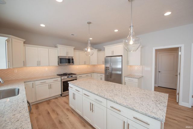 810 Drydock Drive, Lafayette, IN 47905