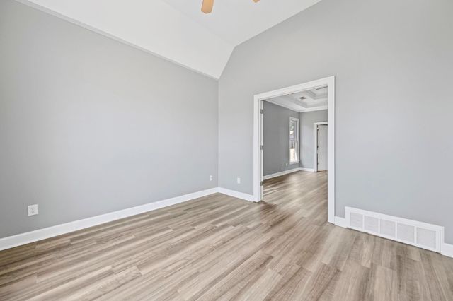 9050 DEER MEADOW CV, Cordova, TN 38016