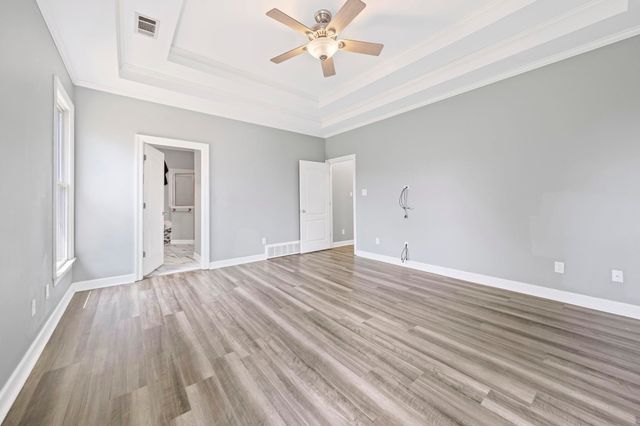 9050 DEER MEADOW CV, Cordova, TN 38016