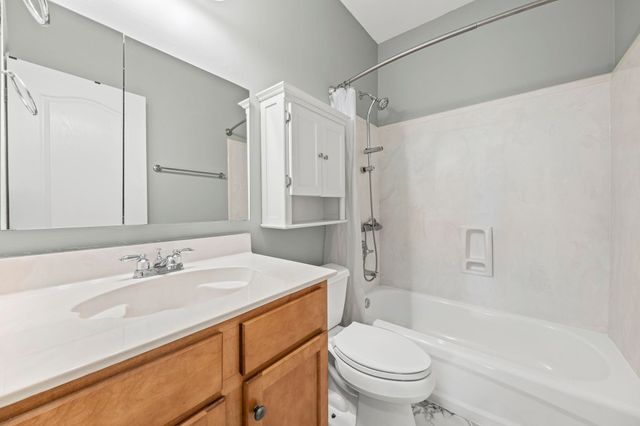 9050 DEER MEADOW CV, Cordova, TN 38016