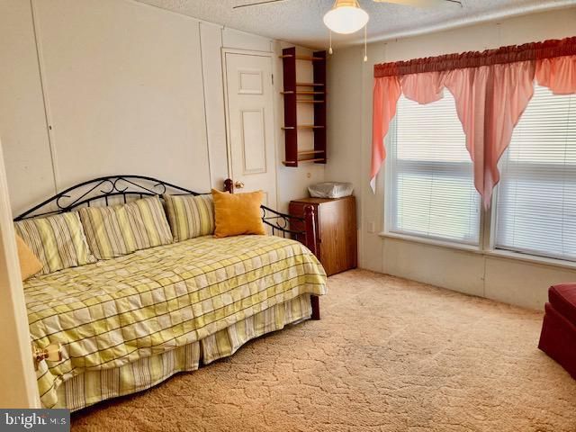 1956 ECHO VALLEY RD, East Earl, PA 17519