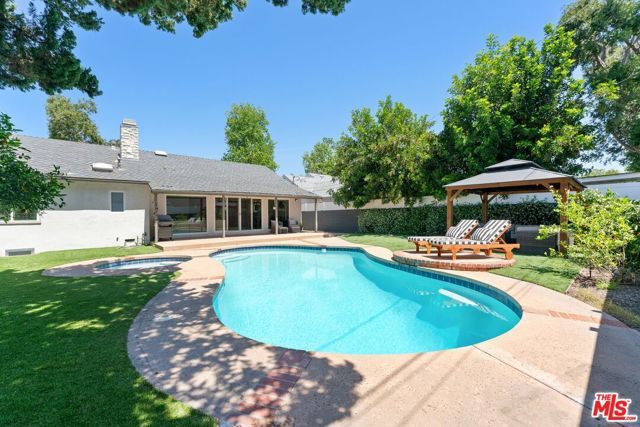 14056 Margate Street, Sherman Oaks, CA 91401