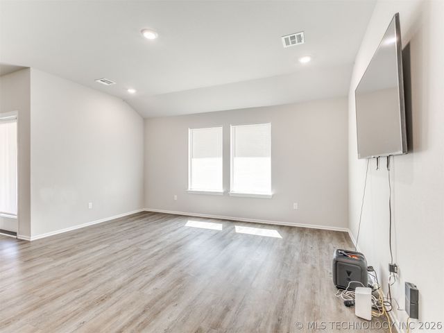 1825 E Vandalia Street, Broken Arrow, OK 74012