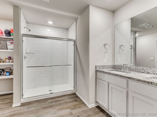 1825 E Vandalia Street, Broken Arrow, OK 74012