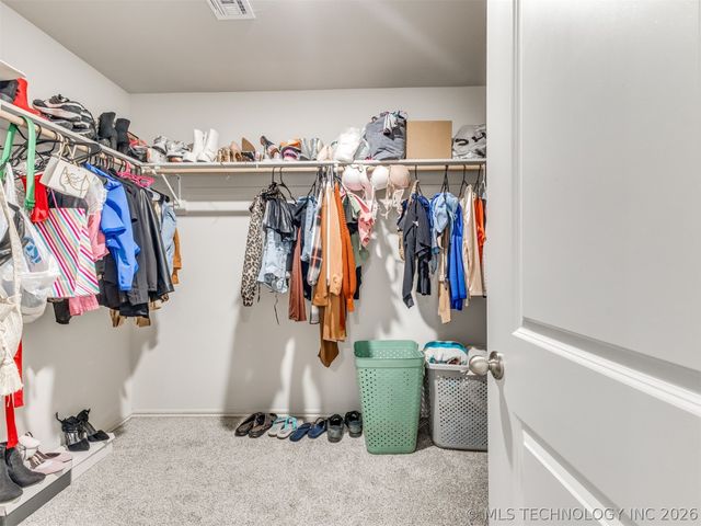 1825 E Vandalia Street, Broken Arrow, OK 74012