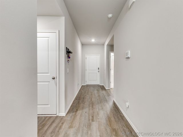 1825 E Vandalia Street, Broken Arrow, OK 74012