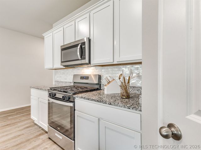 1825 E Vandalia Street, Broken Arrow, OK 74012