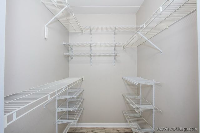 8415 W 95th Street 24, Hickory Hills, IL 60457