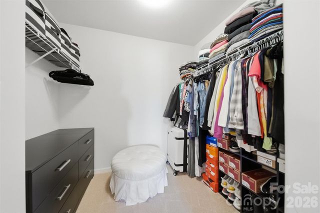 3938 Hemingway Drive NW, Hickory, NC 28601