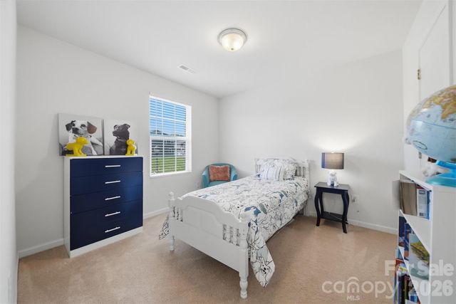 3938 Hemingway Drive NW, Hickory, NC 28601