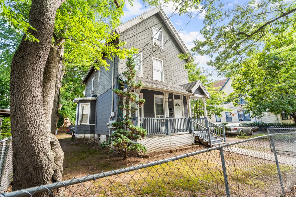 123 Hazel Street, New Haven, CT 06511