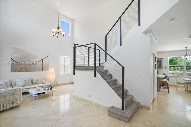 1317 Chenille Cir, Weston, FL 33327