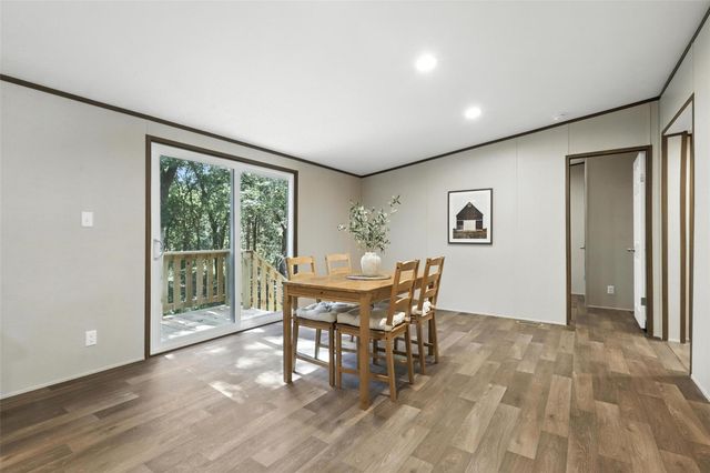 131 Kelly Court, Azle, TX 76020