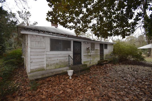 1917 Old Hopkins Road, Hopkins, SC 29061