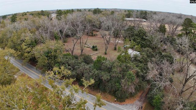 1917 Old Hopkins Road, Hopkins, SC 29061