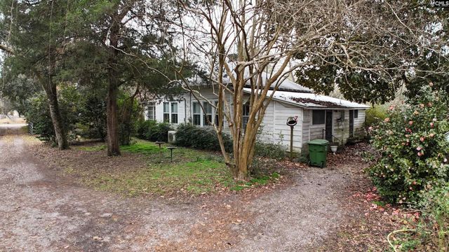 1917 Old Hopkins Road, Hopkins, SC 29061