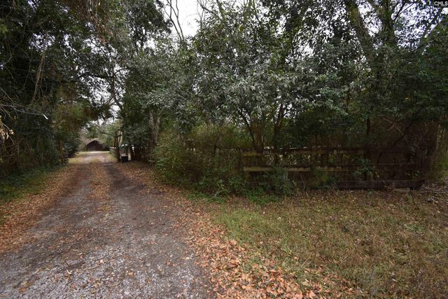 1917 Old Hopkins Road, Hopkins, SC 29061