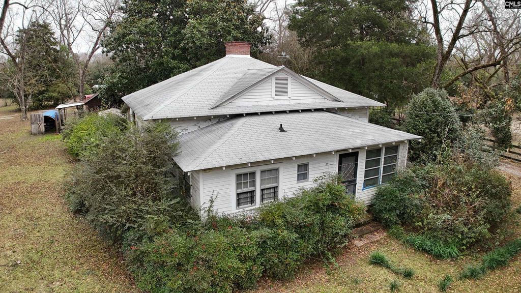 1917 Old Hopkins Road, Hopkins, SC 29061