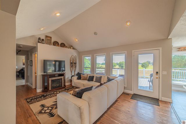 111 Pennie Ln., Princeton, KY 42445