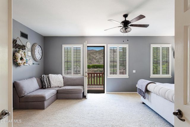 68 E Twisted Oak Drive, Simi Valley, CA 93065