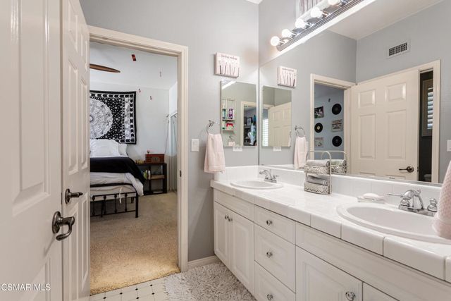 68 E Twisted Oak Drive, Simi Valley, CA 93065