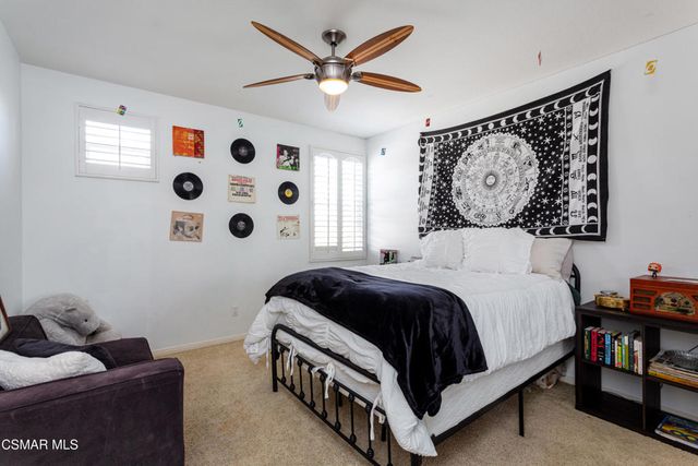 68 E Twisted Oak Drive, Simi Valley, CA 93065