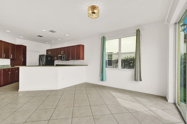 9037 Alexandra Circle, Wellington, FL 33414