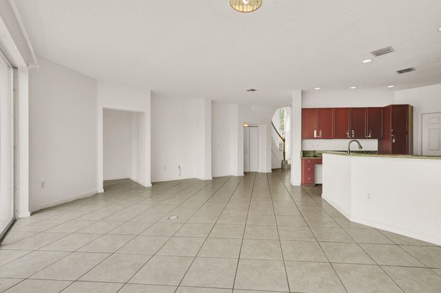 9037 Alexandra Circle, Wellington, FL 33414