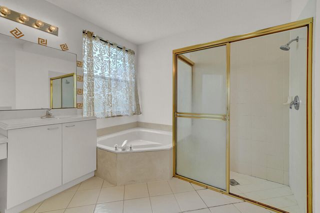 9037 Alexandra Circle, Wellington, FL 33414