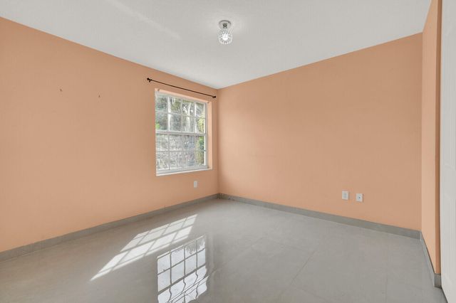 9037 Alexandra Circle, Wellington, FL 33414