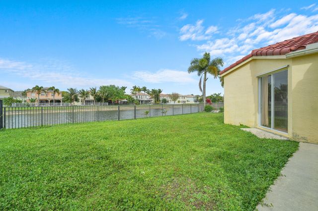 9037 Alexandra Circle, Wellington, FL 33414