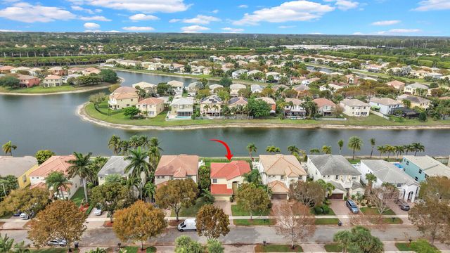 9037 Alexandra Circle, Wellington, FL 33414