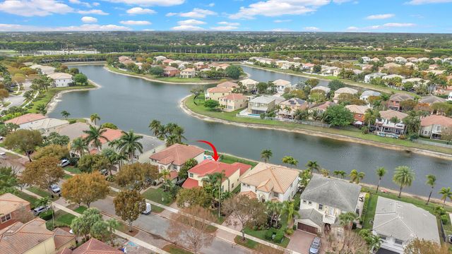 9037 Alexandra Circle, Wellington, FL 33414