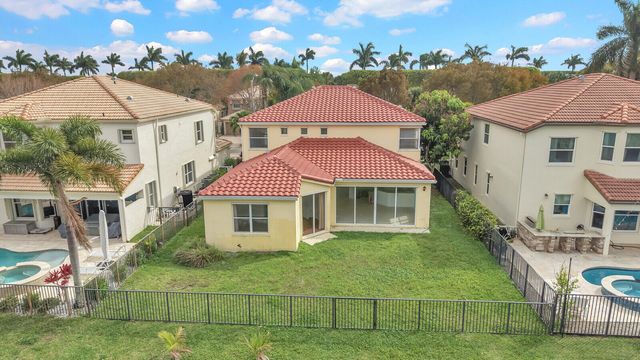 9037 Alexandra Circle, Wellington, FL 33414