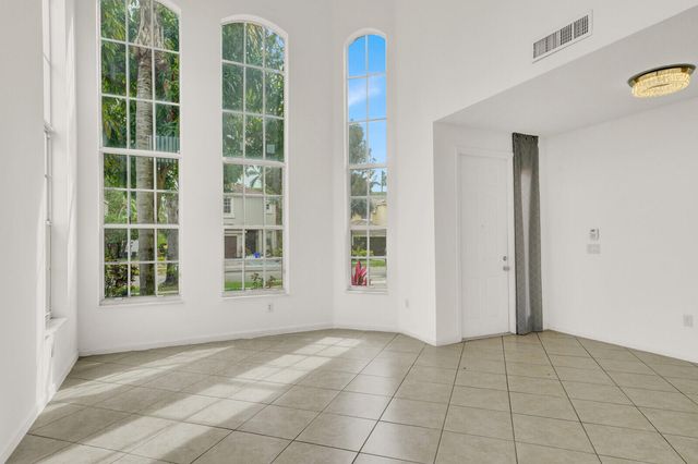 9037 Alexandra Circle, Wellington, FL 33414