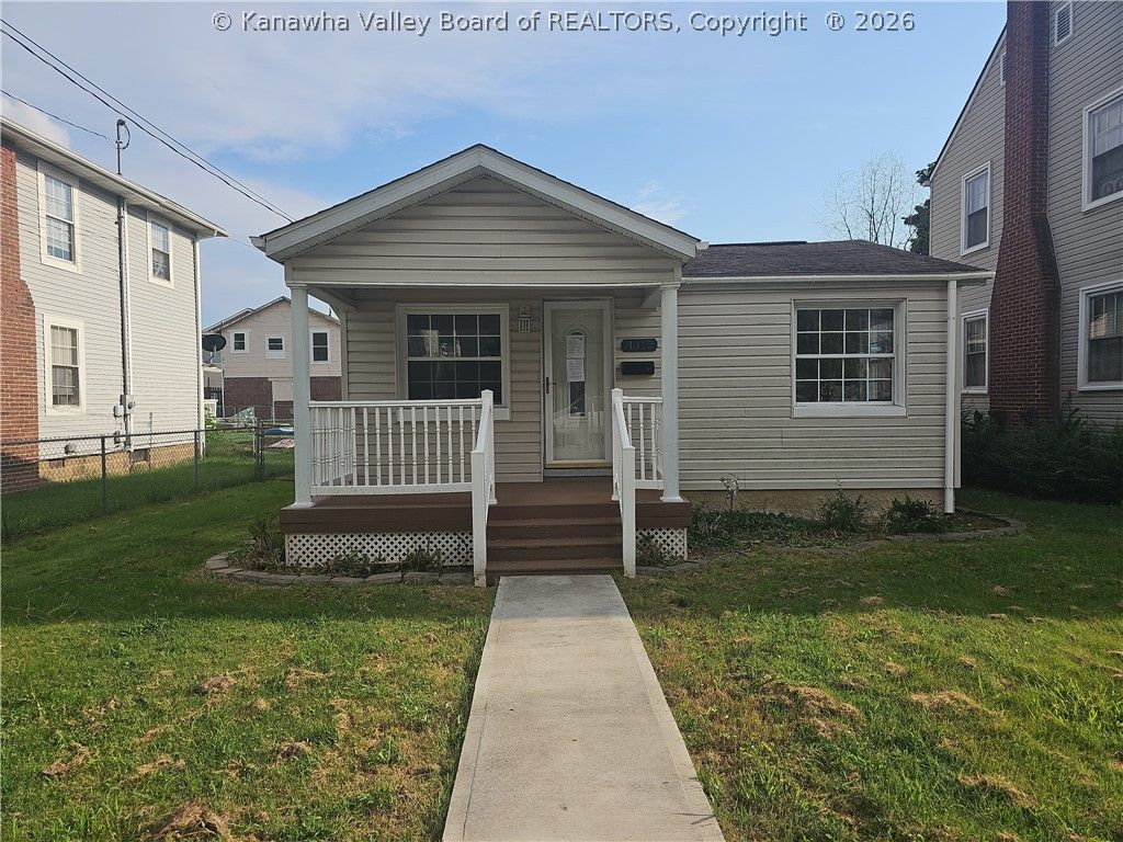 1315 Moore Avenue, Dunbar, WV 25064