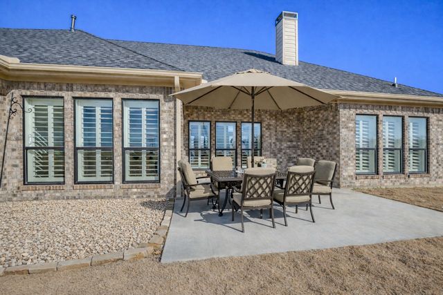 1410 S Shore Drive, Bonham, TX 75418