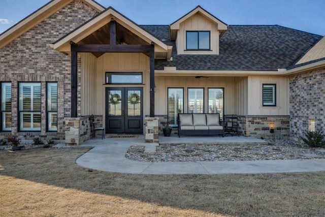 1410 S Shore Drive, Bonham, TX 75418