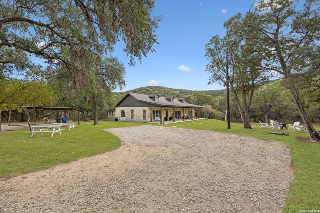 4669 Fm 2673, Canyon Lake, TX 78133