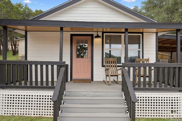 4669 Fm 2673, Canyon Lake, TX 78133