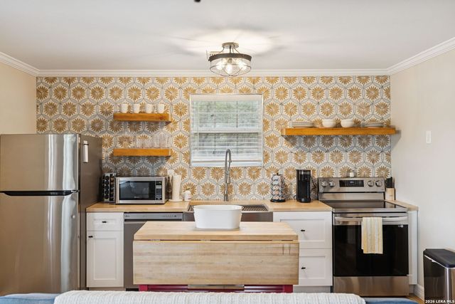 4669 Fm 2673, Canyon Lake, TX 78133