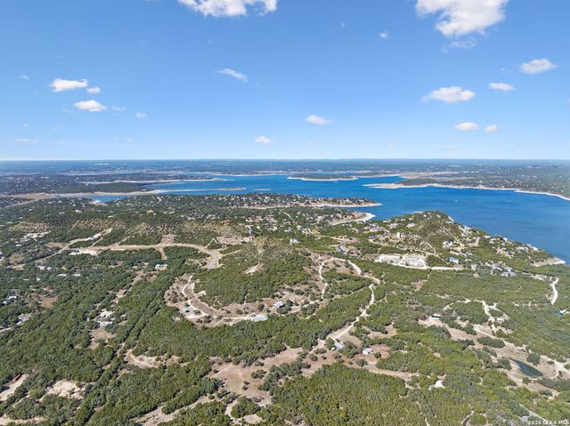 4669 Fm 2673, Canyon Lake, TX 78133