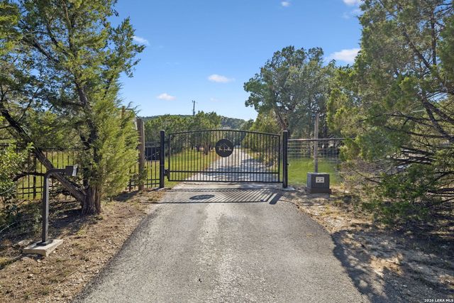 4669 Fm 2673, Canyon Lake, TX 78133