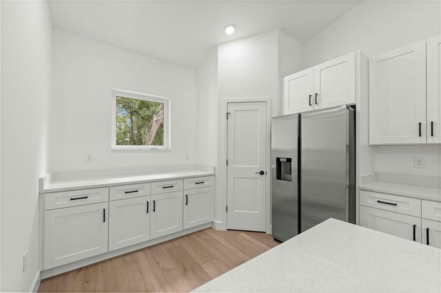 100 WILLOW RD, Ocala, FL 34472