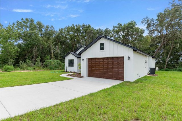 100 WILLOW RD, Ocala, FL 34472