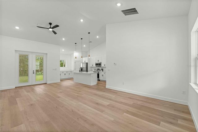 100 WILLOW RD, Ocala, FL 34472