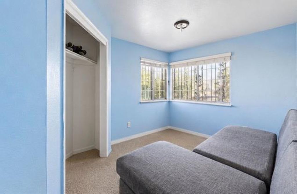 Image 7 of property listing at 2596 Walnut Street, Selma, CA 93662