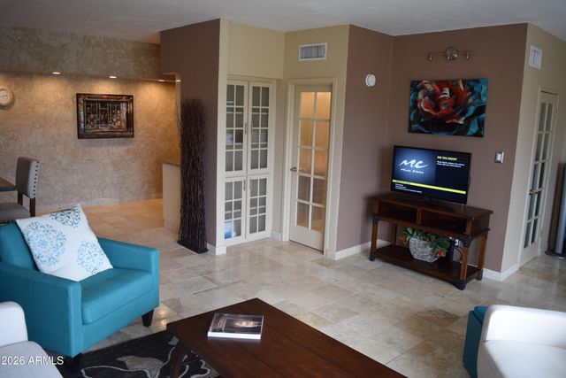 805 N 4TH Avenue 606, Phoenix, AZ 85003