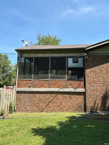 1523 S Red Leaf Drive, Evansville, IN 47712